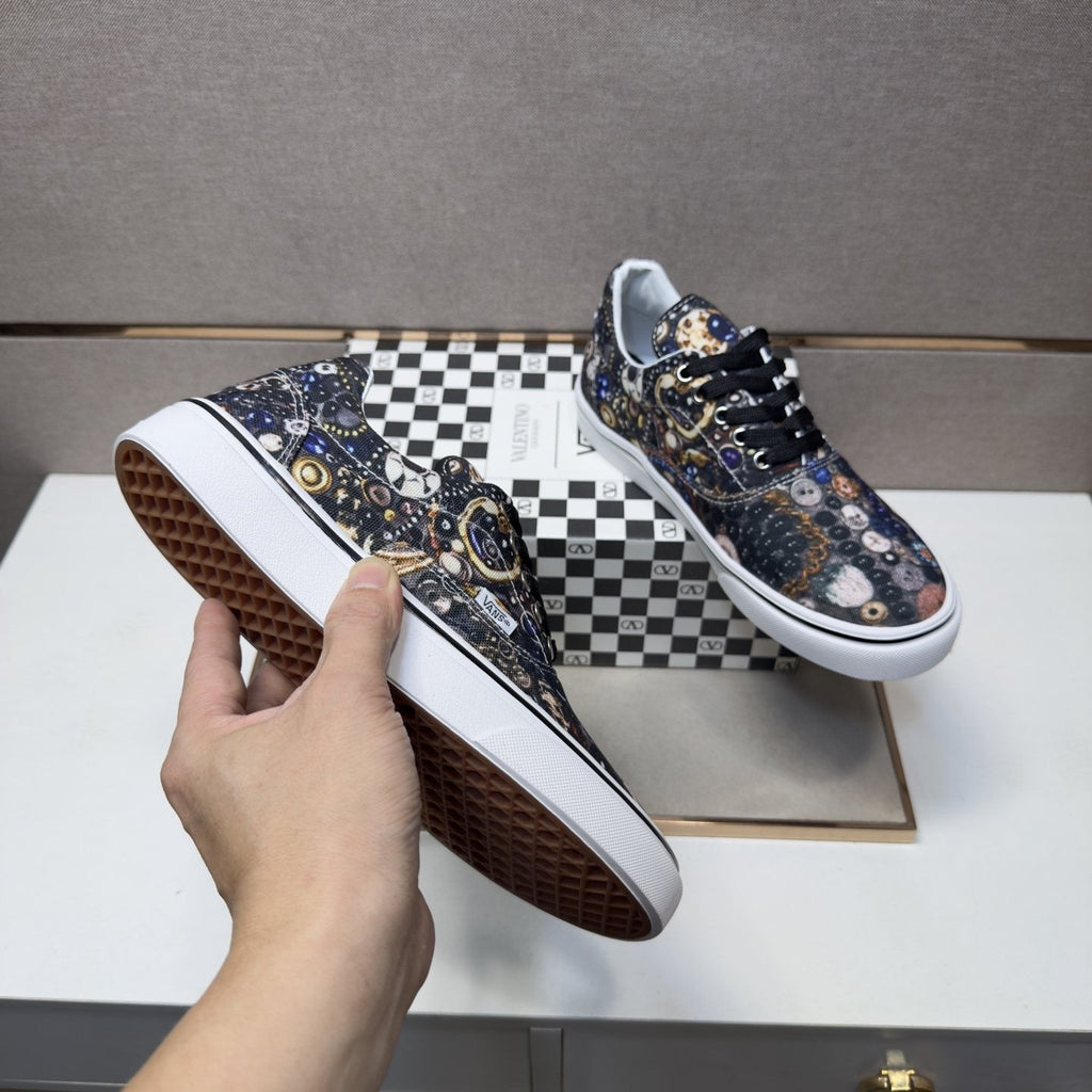 Vans Black Floral Print Low-Top Sneakers